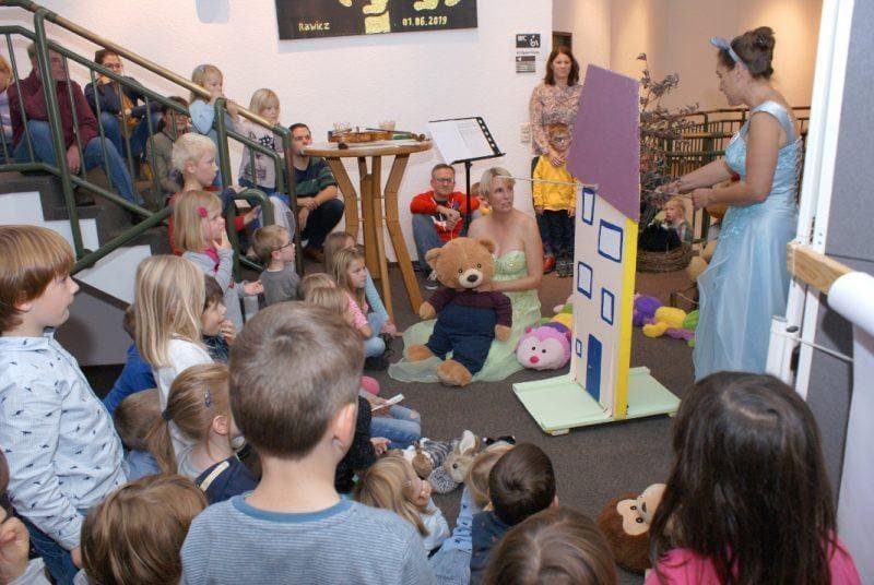 Rundum gelungenes Kinderkonzert „Tiritomba - Emma Maus kann alles“ 1 2019 2909 Foto 1