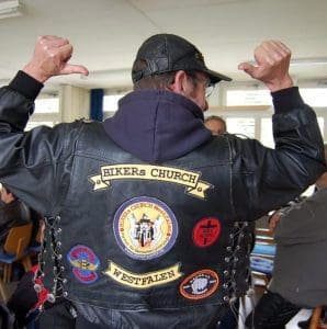 Mit dem Motorrad zum Gottesdienst 1 bikers church westfalen ekklp scaled e1648562333895