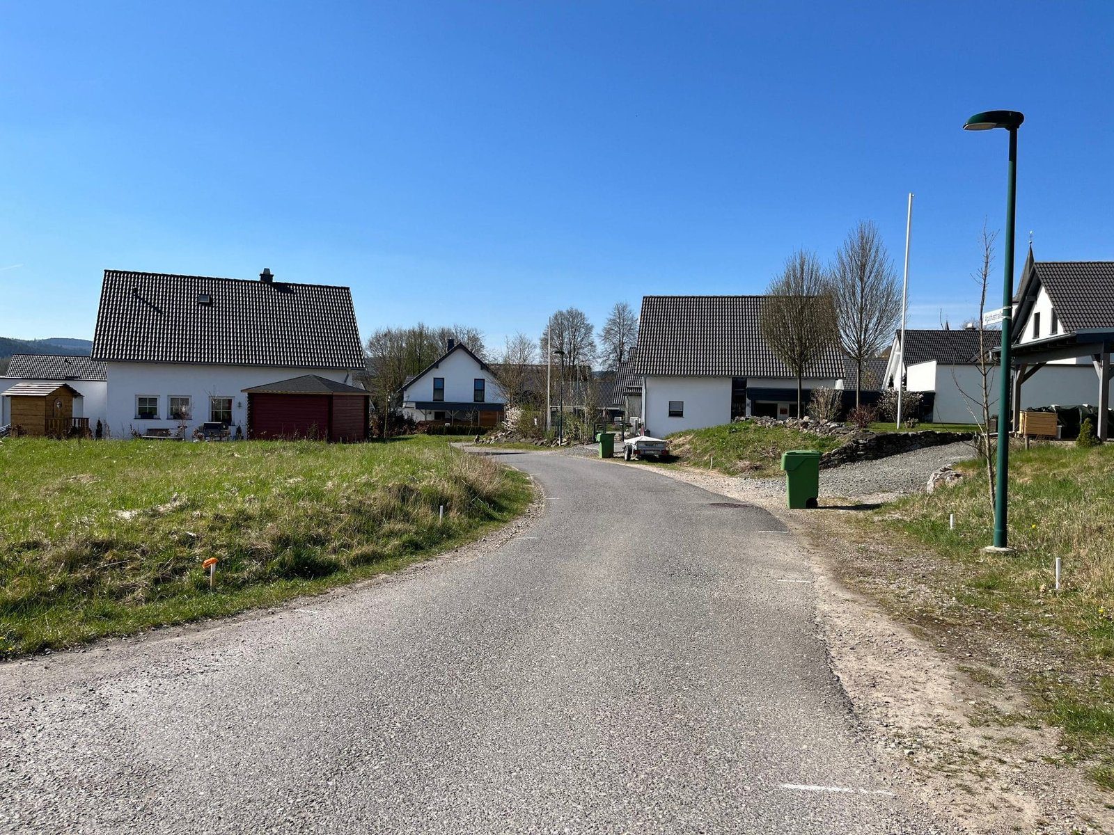 <strong>Abschließender Straßenausbau</strong><strong> im Baugebiet Dünschede</strong> 1 baugebiet dunschede1