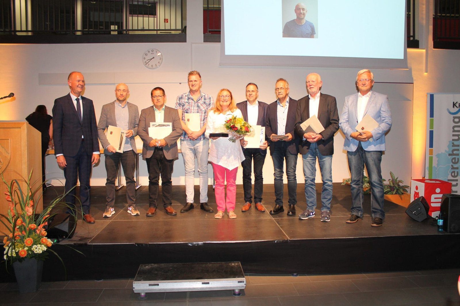 <strong>Sportlerehrung des Kreises Olpe 2022</strong><strong></strong> 5 ehrung4