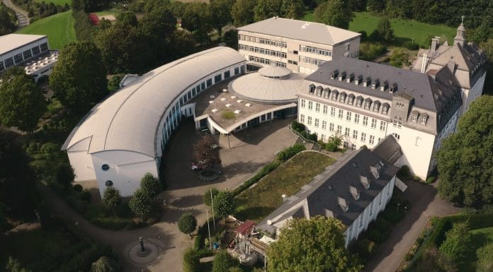 Schulgebäude St-Ursula-Realschule Attendorn 2023